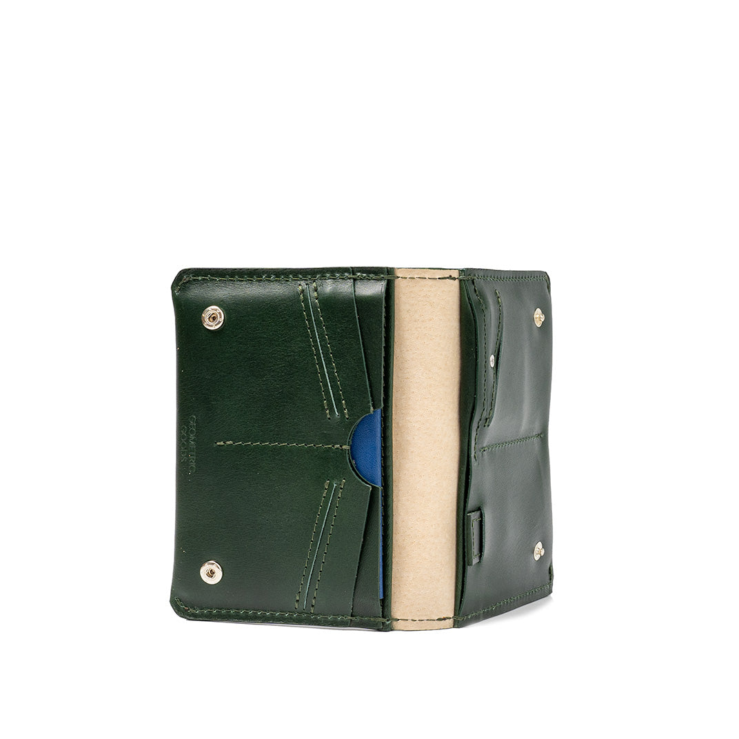 Leather Travel Wallet 2.0 for AirTag-2